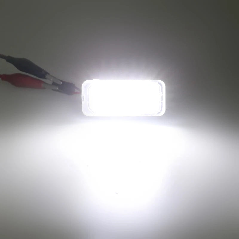 LED License Plate Lights – White LED Lamps for Ford Fiesta JA8, Focus DA3 5D & Jaguar