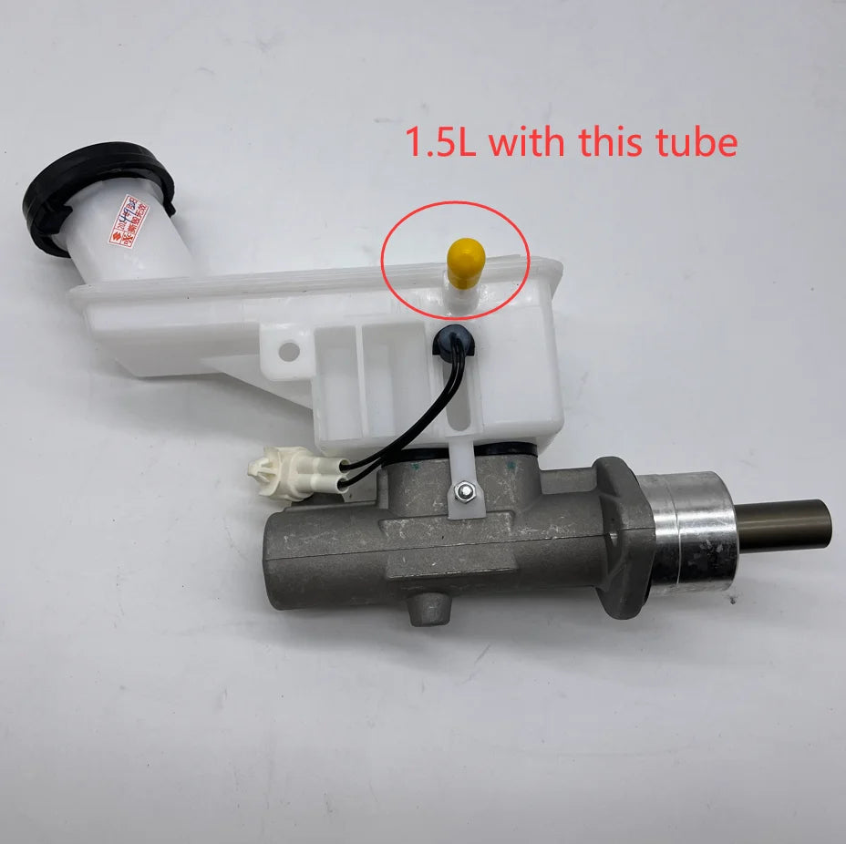 Brake Master Cylinder / Brake Master Pump for Suzuki Swift