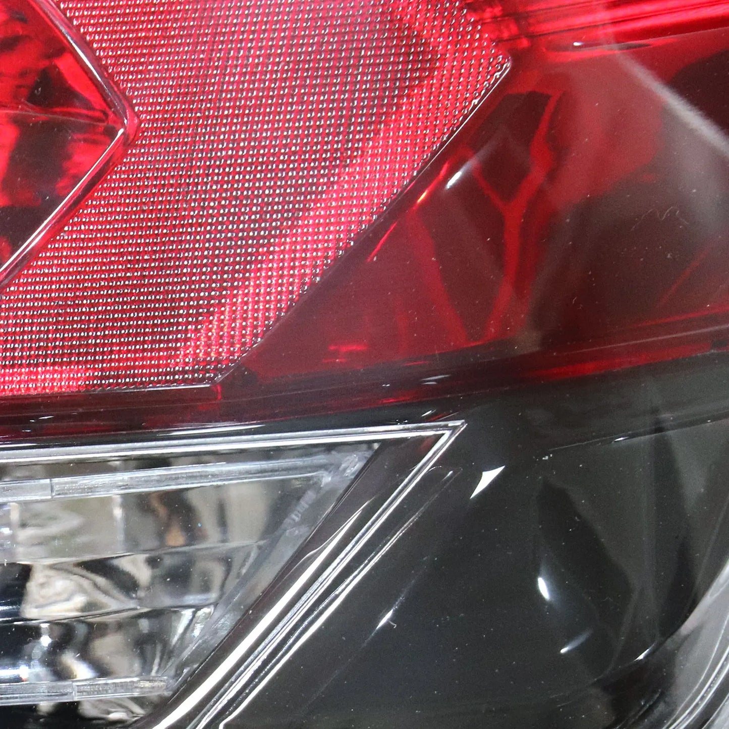 Tail Light for 2016-2018 Toyota RAV4